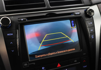 Подержанный автомобиль Toyota Camry Sedan 2017 года (13 фото)