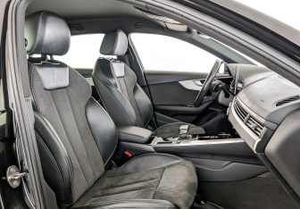 Подержанный автомобиль Audi A4 Sedan 2021 года (24 фото)