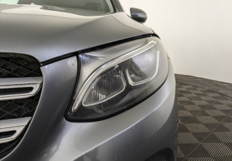 Подержанный автомобиль Mercedes-Benz GLC Coupe 2018 года (17 фото)