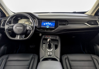 Подержанный автомобиль Haval F7 2021 года (14 фото)