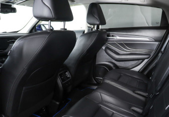 Подержанный автомобиль Haval F7x 2021 года (11 фото)