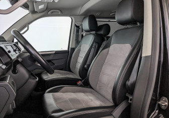 Подержанный автомобиль Volkswagen Multivan 2021 года (20 фото)