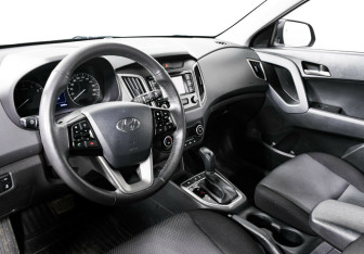 Подержанный автомобиль Hyundai Creta 2020 года (9 фото)