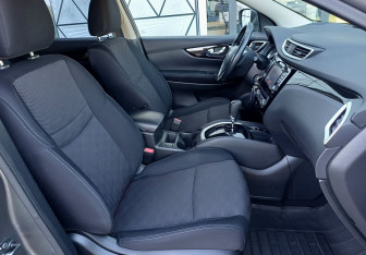 Подержанный автомобиль Nissan Qashqai 2016 года (21 фото)