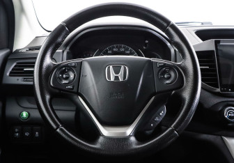 Подержанный автомобиль Honda CR-V 2013 года (8 фото)