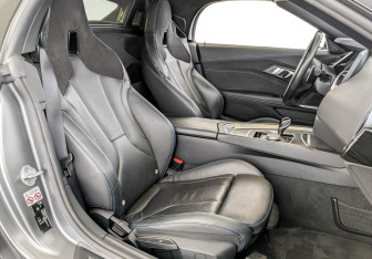 Подержанный автомобиль BMW Z4 Roadster 2020 года (22 фото)