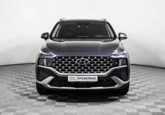 Подержанный автомобиль Hyundai Santa Fe 2021 года (2 фото)