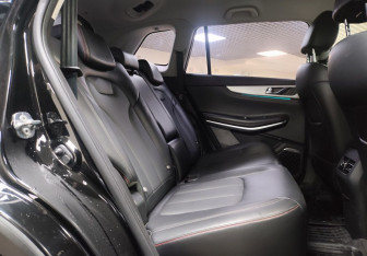 Подержанный автомобиль Changan CS75 2020 года (13 фото)
