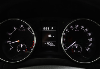 Подержанный автомобиль Skoda Yeti 2017 года (7 фото)