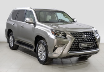 Подержанный автомобиль Lexus GX 2022 года (3 фото)