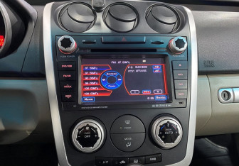 Подержанный автомобиль Mazda CX-7 2008 года (13 фото)