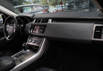 Подержанный автомобиль Land Rover Range Rover Sport 2013 года (7 фото)