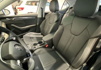 Новый Skoda Octavia Liftback 2025 (14 фото)
