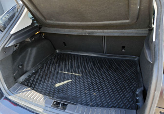 Подержанный автомобиль Ford Focus Hatchback 2013 года (14 фото)