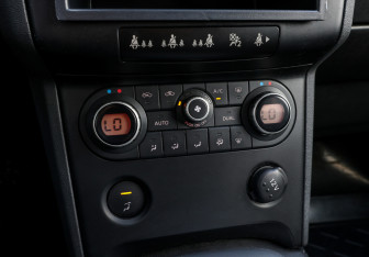 Подержанный автомобиль Nissan Qashqai 2008 года (18 фото)