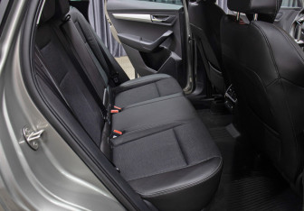 Подержанный автомобиль Skoda Karoq 2020 года (12 фото)