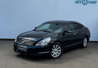 Подержанный автомобиль Nissan Teana 2011 года (1 фото)