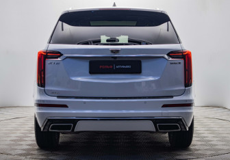 Подержанный автомобиль Cadillac XT6 2021 года (4 фото)