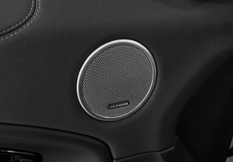Подержанный автомобиль Land Rover Range Rover Evoque 2017 года (19 фото)