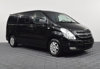 Подержанный автомобиль Hyundai Grand Starex 2010 года (2 фото)