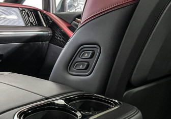 Подержанный автомобиль GAC M8 2024 года (23 фото)