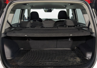 Подержанный автомобиль Kia Soul 2021 года (10 фото)