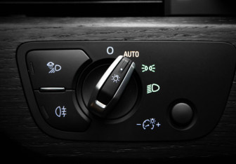 Подержанный автомобиль Audi A5 Liftback 2021 года (15 фото)