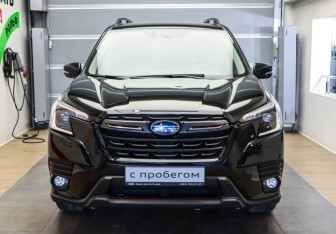 Подержанный автомобиль Subaru Forester Suv 2021 года (2 фото)