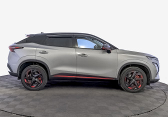 Подержанный автомобиль Omoda C5 2024 года (4 фото)