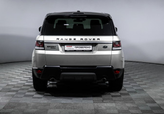 Подержанный автомобиль Land Rover Range Rover Sport 2013 года (6 фото)