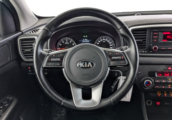 Подержанный автомобиль Kia Sportage 2021 года (22 фото)