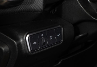 Подержанный автомобиль Haval Dargo 2023 года (16 фото)