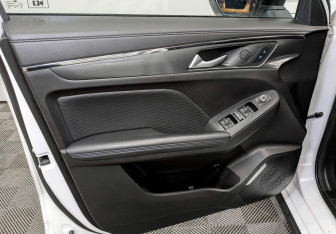 Подержанный автомобиль Haval Jolion 2024 года (19 фото)