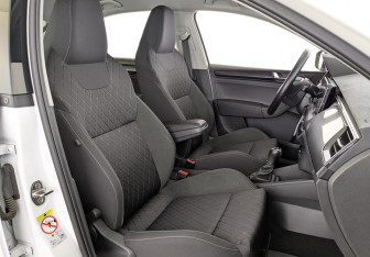 Подержанный автомобиль Skoda Rapid Liftback 2020 года (18 фото)