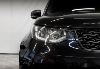 Подержанный автомобиль Land Rover Discovery 2018 года (17 фото)