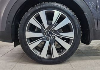 Подержанный автомобиль Kia Sportage 2018 года (12 фото)