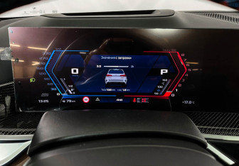 Подержанный автомобиль BMW X5 M 2024 года (10 фото)