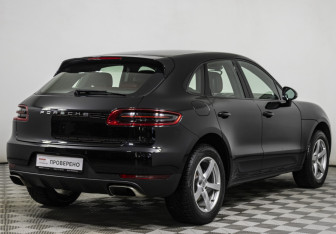 Подержанный автомобиль Porsche Macan 2018 года (5 фото)