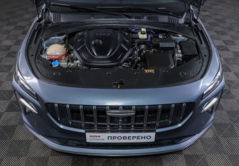 Подержанный автомобиль Geely Preface 2024 года (9 фото)