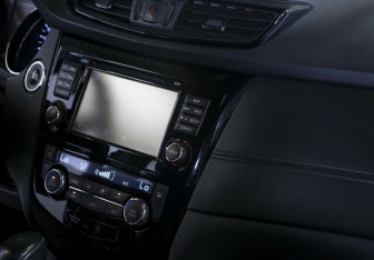 Подержанный автомобиль Nissan X-Trail 2019 года (8 фото)