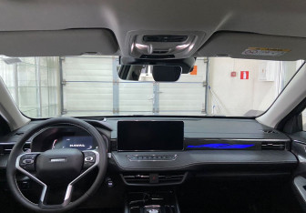 Новый Haval Jolion 2025 (9 фото)