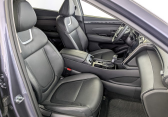 Подержанный автомобиль Hyundai Tucson 2024 года (24 фото)