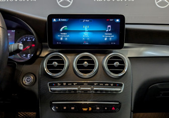 Подержанный автомобиль Mercedes-Benz GLC Coupe 2021 года (15 фото)