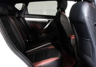 Подержанный автомобиль Geely Coolray 2021 года (14 фото)