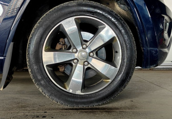 Подержанный автомобиль Jeep Grand Cherokee 2014 года (19 фото)