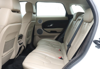 Подержанный автомобиль Land Rover Range Rover Evoque 2012 года (10 фото)