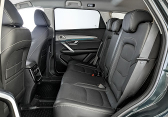 Подержанный автомобиль Jetour X70 2025 года (18 фото)