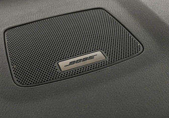 Подержанный автомобиль Nissan Pathfinder 2015 года (16 фото)