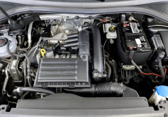 Подержанный автомобиль Volkswagen Tiguan 2021 года (9 фото)