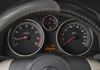 Подержанный автомобиль Opel Astra Hatchback 2008 года (14 фото)